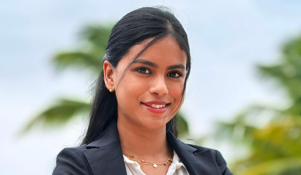 Femmes du Tourisme / Karishma Bhugaloo, Coral Azur Beach Resort